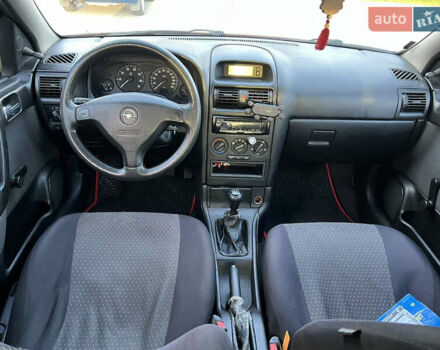 Опель Астра, объемом двигателя 1.4 л и пробегом 330 тыс. км за 2850 $, фото 9 на Automoto.ua