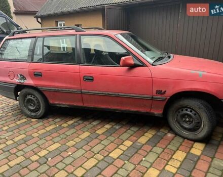 Опель Астра, об'ємом двигуна 1.6 л та пробігом 300 тис. км за 1000 $, фото 1 на Automoto.ua