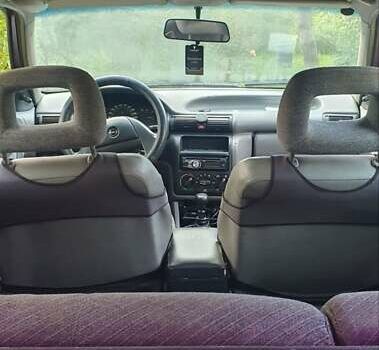 Опель Астра, об'ємом двигуна 1.6 л та пробігом 300 тис. км за 1000 $, фото 2 на Automoto.ua