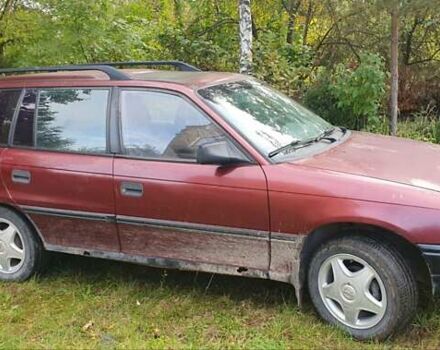 Опель Астра, об'ємом двигуна 1.6 л та пробігом 300 тис. км за 1000 $, фото 4 на Automoto.ua