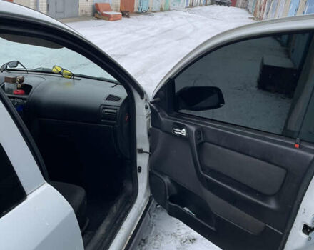Опель Астра, объемом двигателя 1.7 л и пробегом 404 тыс. км за 2100 $, фото 9 на Automoto.ua