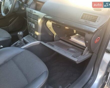 Опель Астра, объемом двигателя 1.6 л и пробегом 195 тыс. км за 5100 $, фото 4 на Automoto.ua