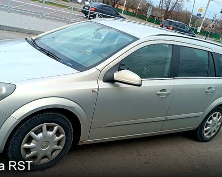 Опель Астра, объемом двигателя 1.8 л и пробегом 240 тыс. км за 4000 $, фото 3 на Automoto.ua