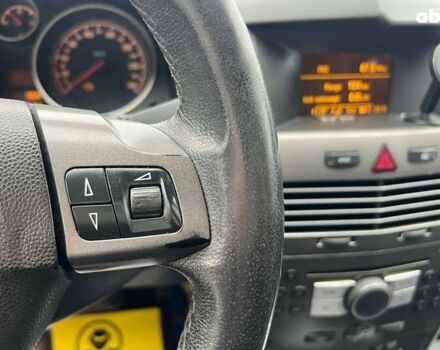 Опель Астра, объемом двигателя 1.6 л и пробегом 360 тыс. км за 3500 $, фото 9 на Automoto.ua