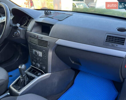 Опель Астра, об'ємом двигуна 1.7 л та пробігом 340 тис. км за 4650 $, фото 5 на Automoto.ua