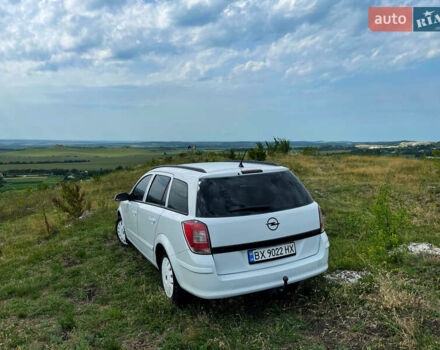 Опель Астра, объемом двигателя 1.7 л и пробегом 228 тыс. км за 5600 $, фото 4 на Automoto.ua