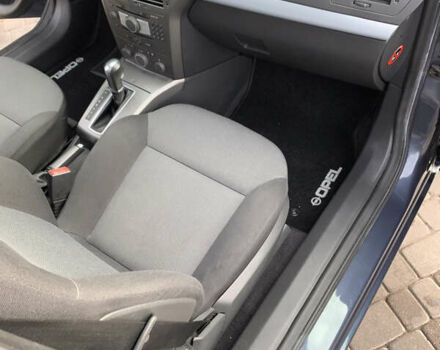 Опель Астра 2006 в Харькове на Automoto.ua Опель Астра, объемом двигателя 1.8 л и пробегом 221 тыс. км за 6500 $, фото 23 на Automoto.ua