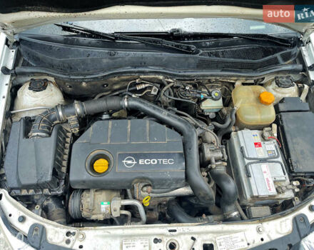 Опель Астра, объемом двигателя 1.7 л и пробегом 228 тыс. км за 5600 $, фото 11 на Automoto.ua