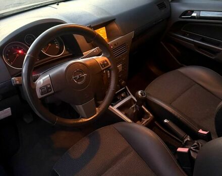 Опель Астра, объемом двигателя 1.6 л и пробегом 309 тыс. км за 5300 $, фото 6 на Automoto.ua