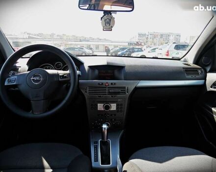 Опель Астра, объемом двигателя 1.8 л и пробегом 212 тыс. км за 5650 $, фото 9 на Automoto.ua