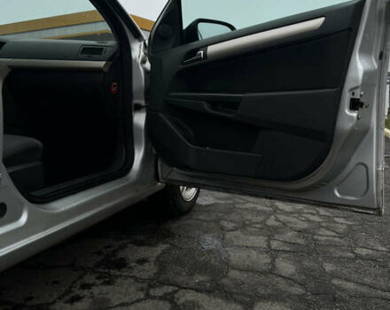 Опель Астра, объемом двигателя 1.7 л и пробегом 225 тыс. км за 5200 $, фото 9 на Automoto.ua