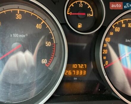 Опель Астра, объемом двигателя 1.7 л и пробегом 267 тыс. км за 5000 $, фото 4 на Automoto.ua