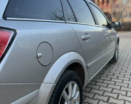 Опель Астра, объемом двигателя 1.7 л и пробегом 320 тыс. км за 5400 $, фото 5 на Automoto.ua