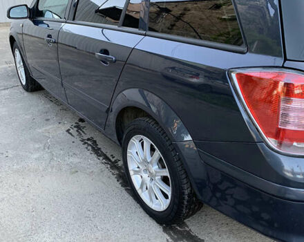 Опель Астра, объемом двигателя 1.6 л и пробегом 249 тыс. км за 5850 $, фото 3 на Automoto.ua