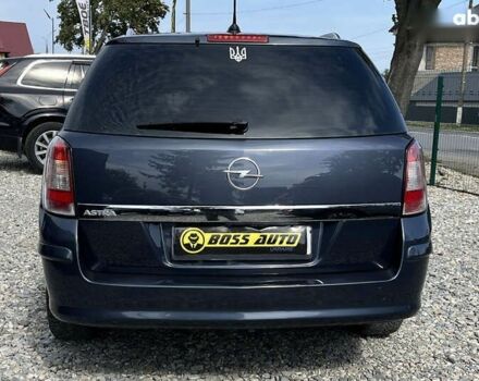 Опель Астра, объемом двигателя 1.9 л и пробегом 288 тыс. км за 6000 $, фото 4 на Automoto.ua