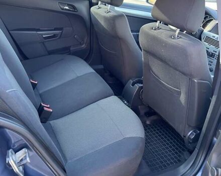 Опель Астра, объемом двигателя 1.8 л и пробегом 241 тыс. км за 5700 $, фото 13 на Automoto.ua