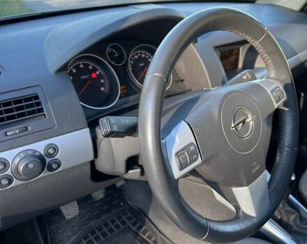 Опель Астра, объемом двигателя 1.8 л и пробегом 241 тыс. км за 5700 $, фото 3 на Automoto.ua