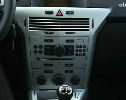 Опель Астра 2009 в Бердичеве на Automoto.ua Опель Астра, объемом двигателя 1.4 л и пробегом 202 тыс. км за 5650 $, фото 28 на Automoto.ua