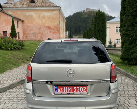 Опель Астра, объемом двигателя 1.7 л и пробегом 258 тыс. км за 6400 $, фото 13 на Automoto.ua