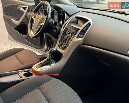 Опель Астра 2011 в Киеве на Automoto.ua Опель Астра, объемом двигателя 2 л и пробегом 222 тыс. км за 8300 $, фото 12 на Automoto.ua