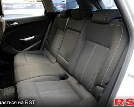 Опель Астра, объемом двигателя 1.7 л и пробегом 233 тыс. км за 7200 $, фото 10 на Automoto.ua