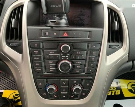 Опель Астра, объемом двигателя 1.7 л и пробегом 235 тыс. км за 7800 $, фото 11 на Automoto.ua