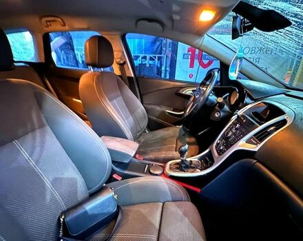 Опель Астра, объемом двигателя 1.7 л и пробегом 230 тыс. км за 7400 $, фото 3 на Automoto.ua