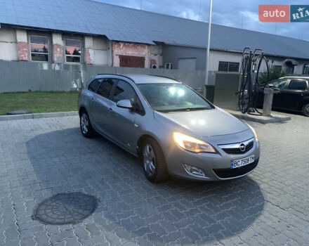 Опель Астра, объемом двигателя 1.7 л и пробегом 300 тыс. км за 5900 $, фото 1 на Automoto.ua