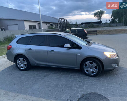 Опель Астра, объемом двигателя 1.7 л и пробегом 285 тыс. км за 6400 $, фото 5 на Automoto.ua
