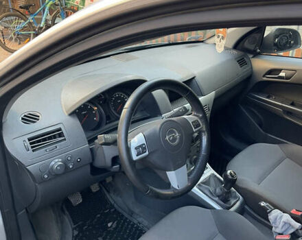 Опель Астра, объемом двигателя 1.7 л и пробегом 312 тыс. км за 5000 $, фото 9 на Automoto.ua