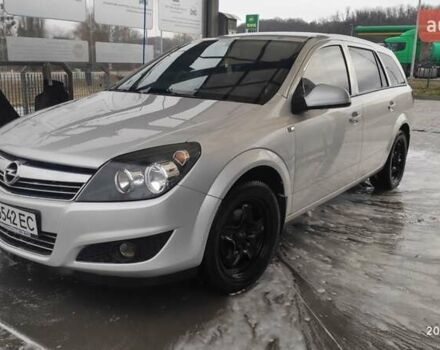 Опель Астра 2013 у Обухове на Automoto.ua Опель Астра, об'ємом двигуна 1.6 л та пробігом 164 тис. км за 7850 $, фото 6 на Automoto.ua
