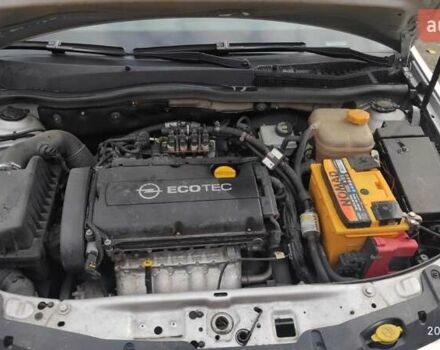 Опель Астра 2013 у Обухове на Automoto.ua Опель Астра, об'ємом двигуна 1.6 л та пробігом 164 тис. км за 7850 $, фото 4 на Automoto.ua