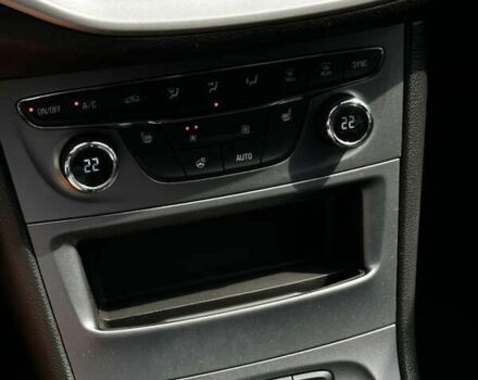 Опель Астра, объемом двигателя 1.5 л и пробегом 105 тыс. км за 12500 $, фото 9 на Automoto.ua