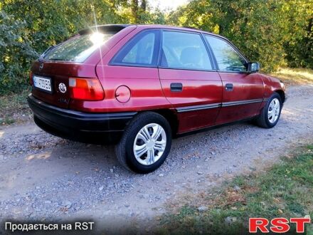 Опель Астра, объемом двигателя 1.4 л и пробегом 100 тыс. км за 1150 $, фото 1 на Automoto.ua