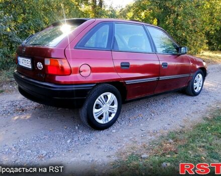 Опель Астра, объемом двигателя 1.4 л и пробегом 100 тыс. км за 1150 $, фото 1 на Automoto.ua