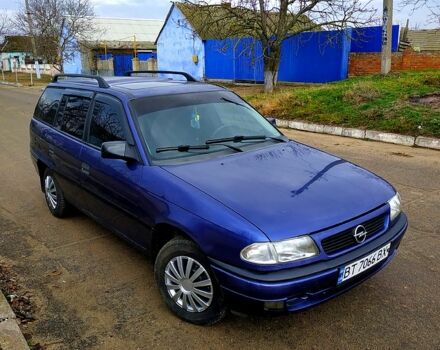 Опель Астра, объемом двигателя 1.4 л и пробегом 250 тыс. км за 1800 $, фото 1 на Automoto.ua