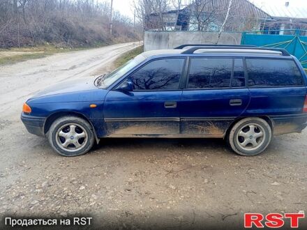 Опель Астра 1995 у Томашполе на Automoto.ua Опель Астра, об'ємом двигуна 16 л та пробігом 211 тис. км за 1999 $, фото 1 на Automoto.ua