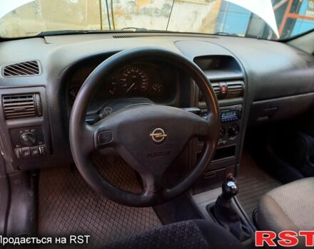 Опель Астра, объемом двигателя 1.7 л и пробегом 350 тыс. км за 2300 $, фото 1 на Automoto.ua