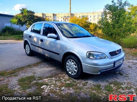 Опель Астра, объемом двигателя 1.4 л и пробегом 316 тыс. км за 3000 $, фото 1 на Automoto.ua