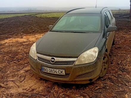 Опель Астра 2009 в Барвенковом на Automoto.ua Опель Астра, объемом двигателя 15 л и пробегом 0 тыс. км за 4500 $, фото 1 на Automoto.ua