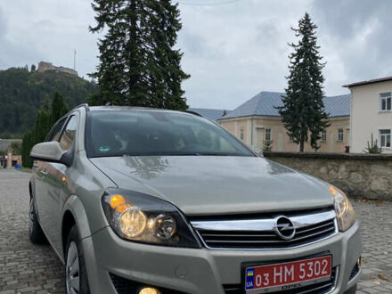 Опель Астра 2010 в Кременце на Automoto.ua Опель Астра, объемом двигателя 1.7 л и пробегом 258 тыс. км за 6400 $, фото 1 на Automoto.ua