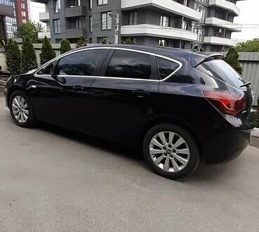 Опель Астра 2010 в Тернополе на Automoto.ua Опель Астра, объемом двигателя 1.7 л и пробегом 208 тыс. км за 6499 $, фото 1 на Automoto.ua