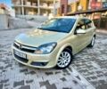 Желтый Опель Астра, объемом двигателя 1.6 л и пробегом 299 тыс. км за 3650 $, фото 1 на Automoto.ua