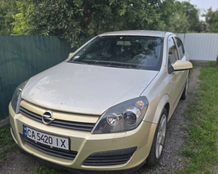 Желтый Опель Астра, объемом двигателя 1.7 л и пробегом 390 тыс. км за 4200 $, фото 1 на Automoto.ua