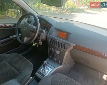 Желтый Опель Астра, объемом двигателя 1.6 л и пробегом 127 тыс. км за 5500 $, фото 10 на Automoto.ua