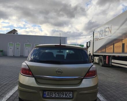 Желтый Опель Астра, объемом двигателя 1.6 л и пробегом 252 тыс. км за 4000 $, фото 2 на Automoto.ua