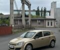 Желтый Опель Астра, объемом двигателя 1.6 л и пробегом 280 тыс. км за 3100 $, фото 1 на Automoto.ua
