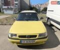 Желтый Опель Астра, объемом двигателя 1.8 л и пробегом 300 тыс. км за 1100 $, фото 6 на Automoto.ua