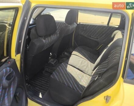 Желтый Опель Астра, объемом двигателя 1.8 л и пробегом 300 тыс. км за 1100 $, фото 10 на Automoto.ua