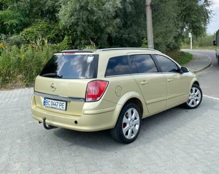 Желтый Опель Астра, объемом двигателя 1.8 л и пробегом 272 тыс. км за 4800 $, фото 3 на Automoto.ua